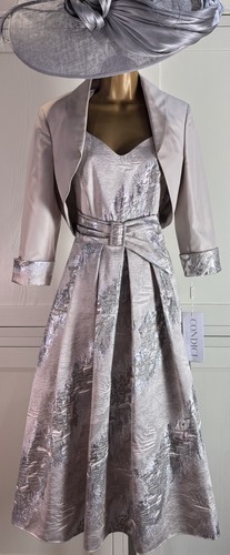 Mother bride groom outfit - bride,