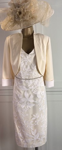 Mother bride groom - bride,